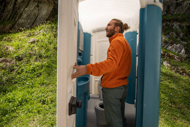 Best Portable restroom solutions  in Elk Creek, KY